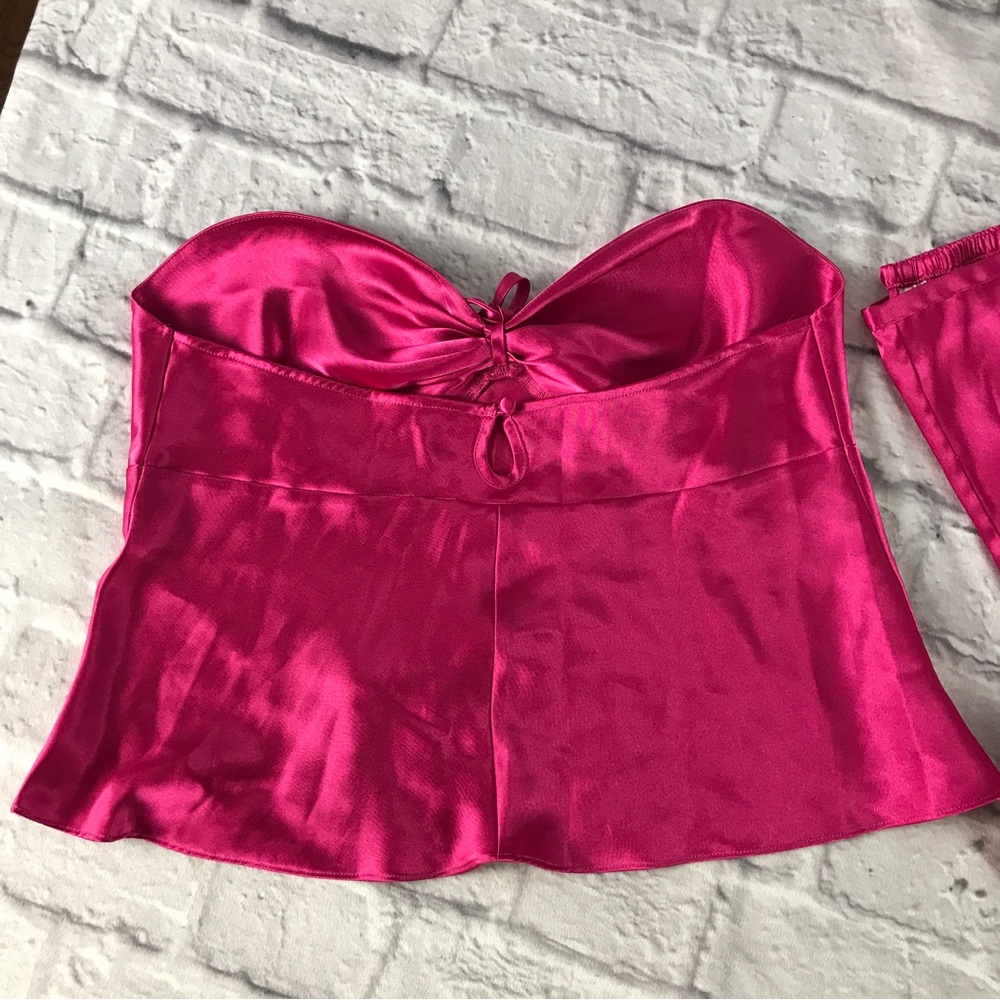 🎉 Host Pick! 🎉 Vintage NWOT Victoria’s Secret‎ Pajamas Satin Barbie Pink - Picture 6 of 14